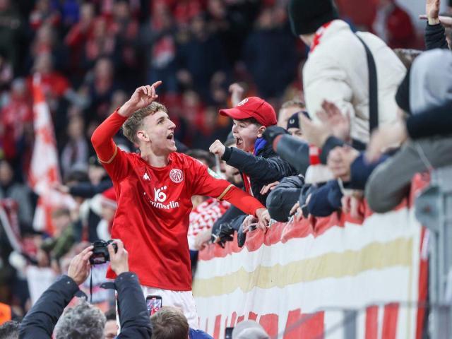 1685713416890083472.jpg 1685713416890083472.jpg