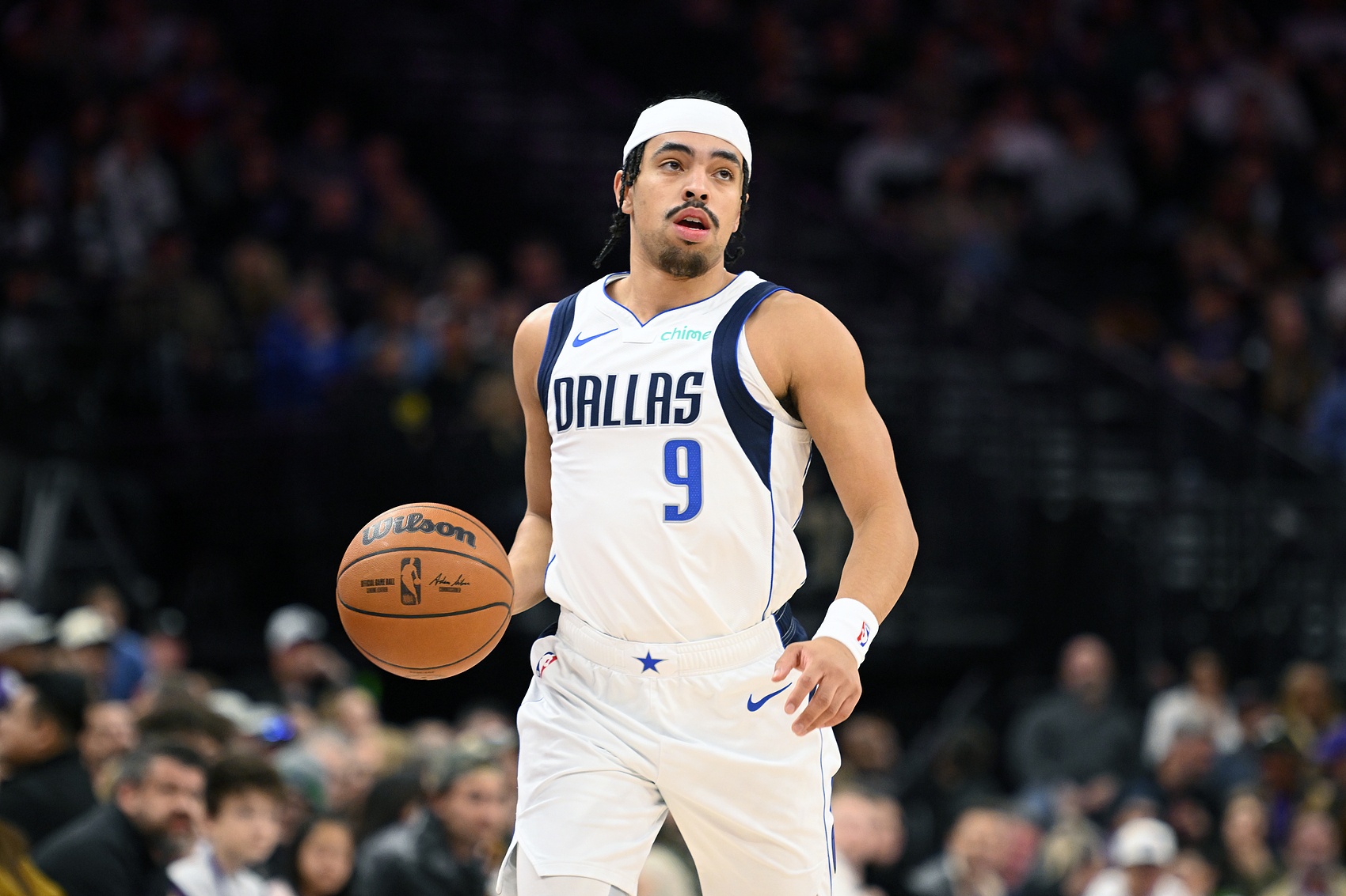 开云登录入口-内姆哈德单场20+助攻 NBA历史自2010年达伦·科里森后新秀首人